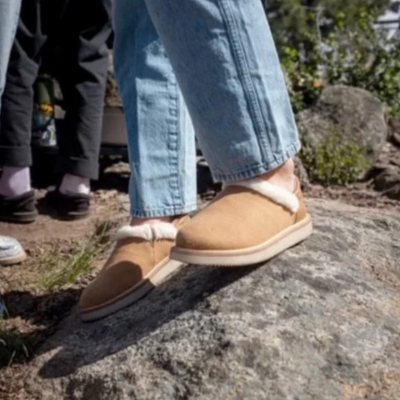 Sanuk Women's Cozy Vibe Low Wool Leather Comfort‎ Slippers 6 NEW w/ Tags No Box - Picture 3 of 16